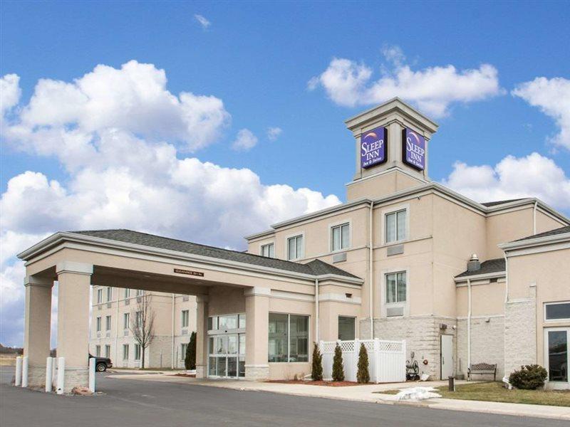 Comfort Inn & Suites Sheboygan I-43 Екстериор снимка
