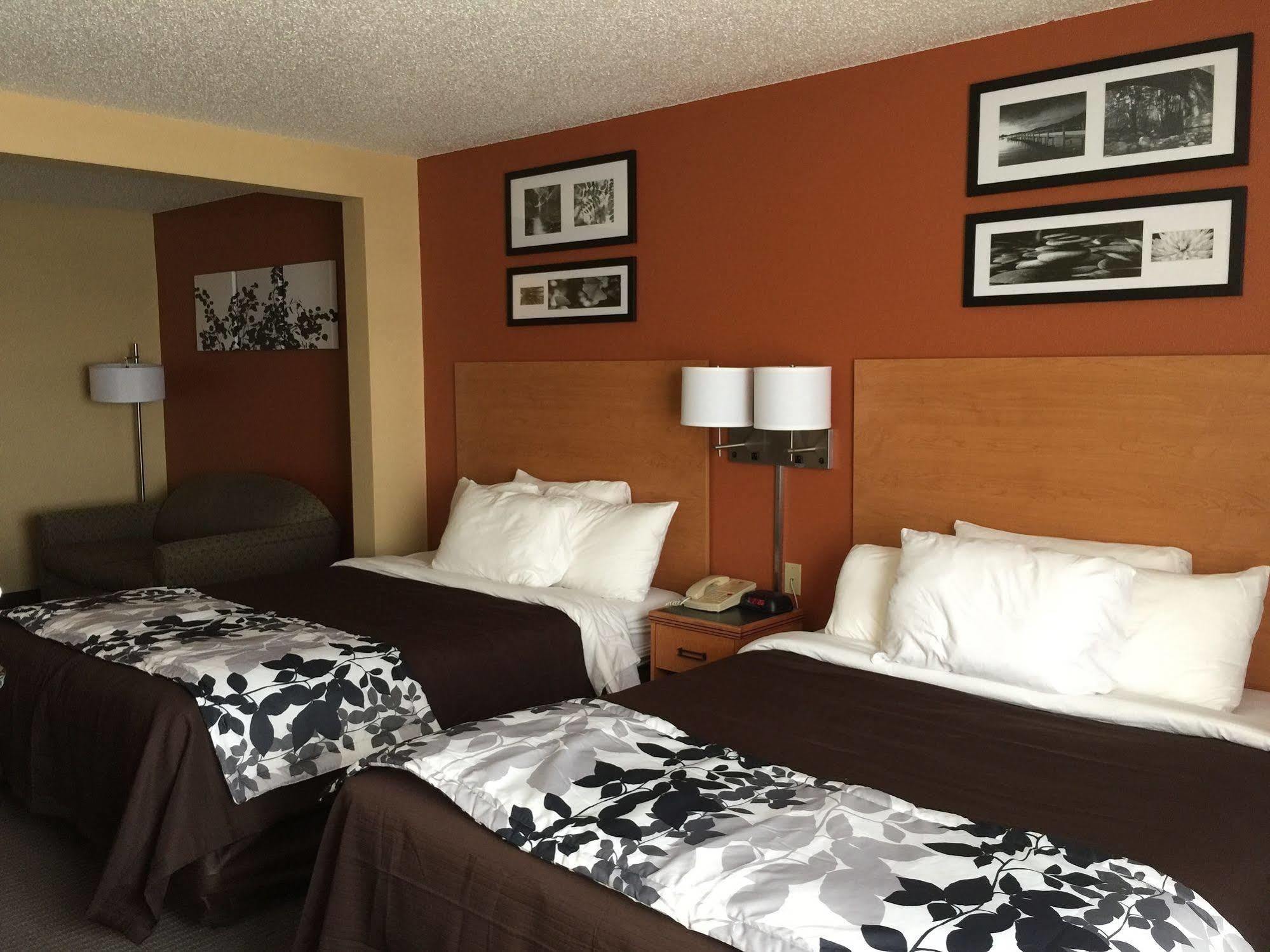 Comfort Inn & Suites Sheboygan I-43 Екстериор снимка