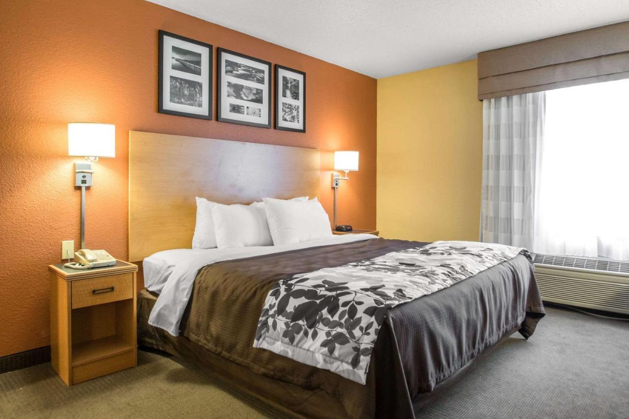 Comfort Inn & Suites Sheboygan I-43 Екстериор снимка